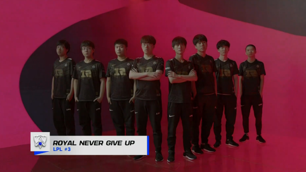 斯瓦泰克 斯瓦泰克