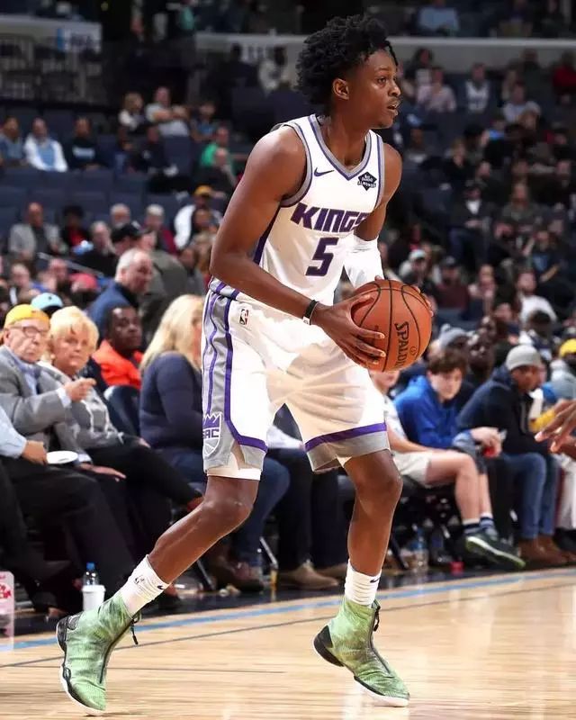 身于体育运 身于体育运