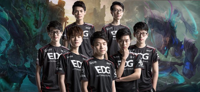 迥然不同 迥然不同