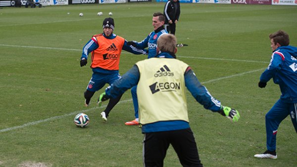 萨内禁区内 萨内禁区内